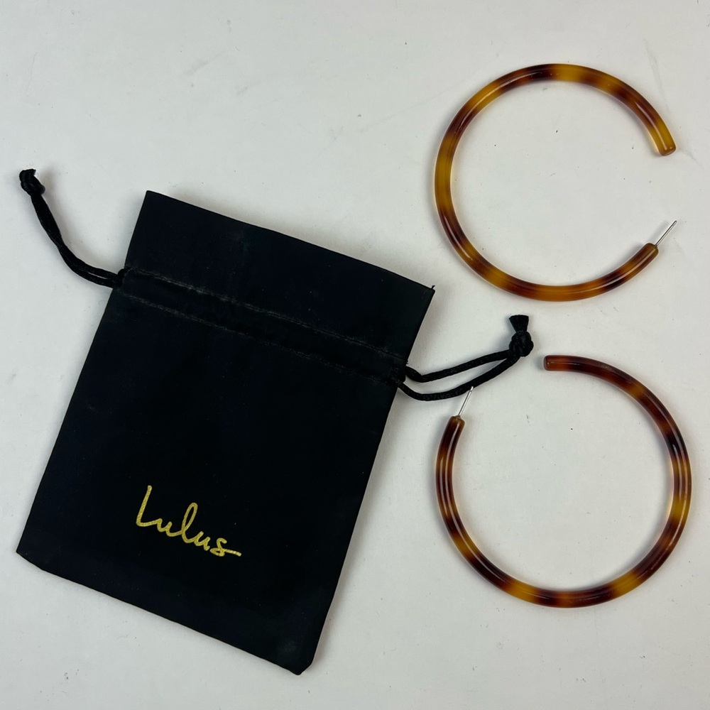 Lulus Large Tortoise Hoop Earrings